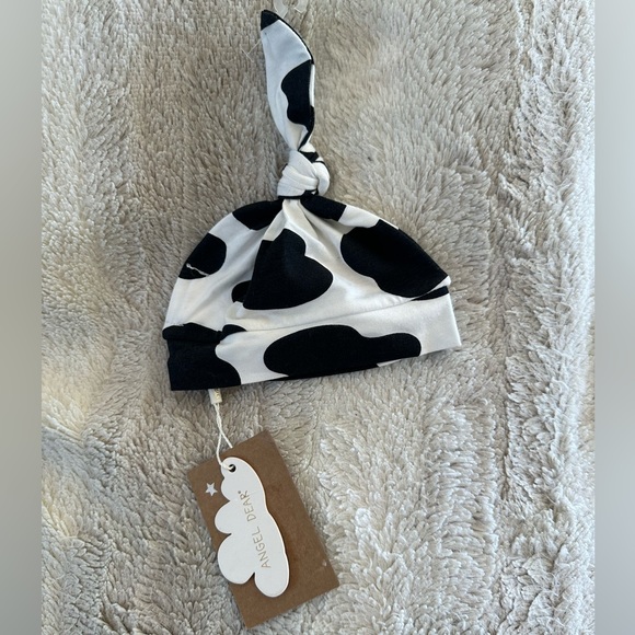 Angel Dear Other - 💙5/$25💙 Angel Dear Viscose Cow Print Knotted Hat 0-3M NWT
